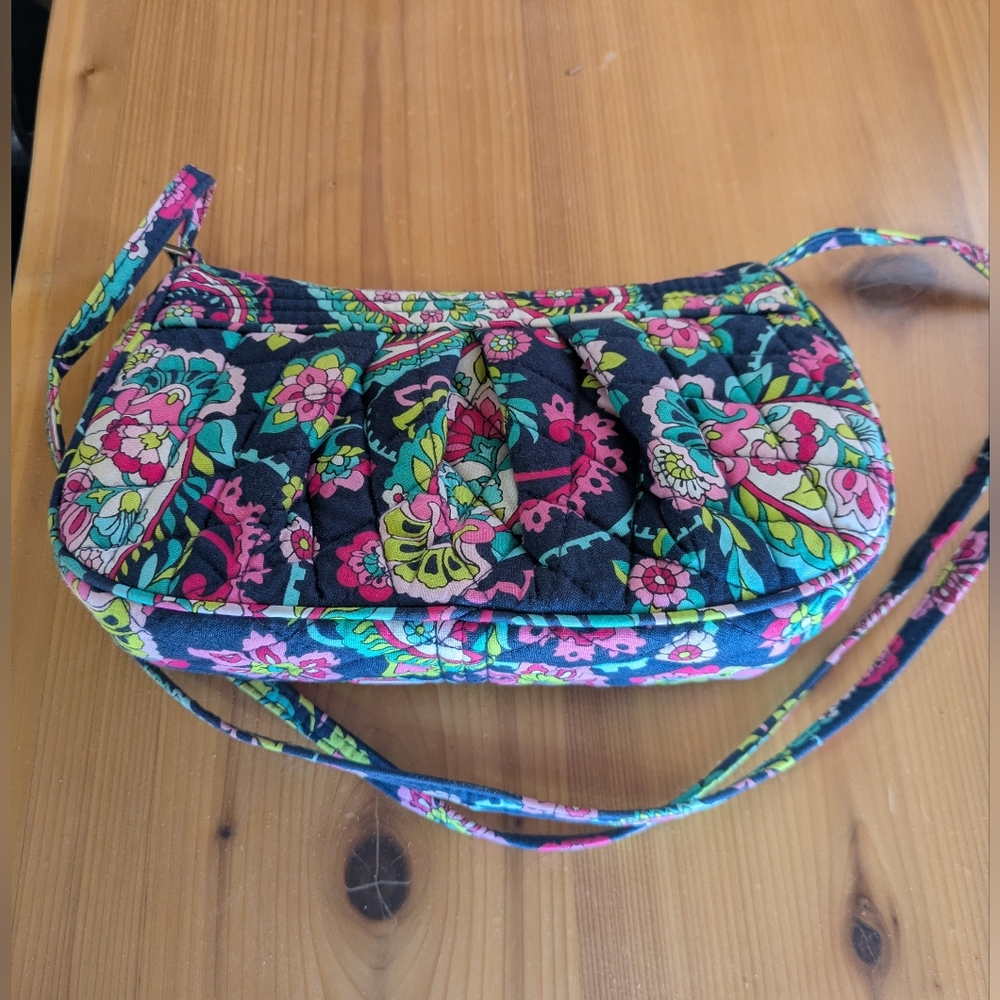 Vera Bradley Black Floral Paisley Quilted Wristlet Shoulder Bag with Card Case - Picture 3 of 6